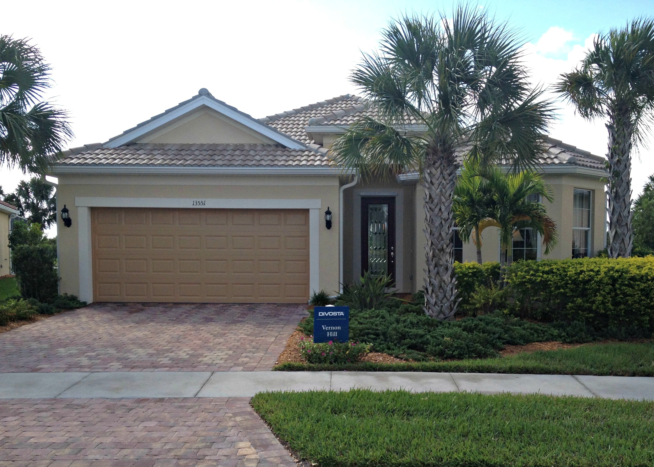 Islandwalk at the West Villages in Venice Homes for Sale with Amenities