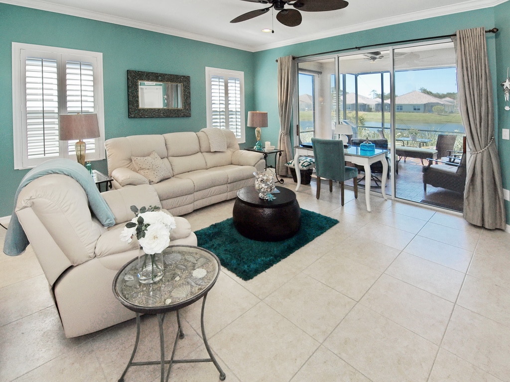 Bradenton Villa for Sale at 4905 Maymont Park Cir in Fairfield