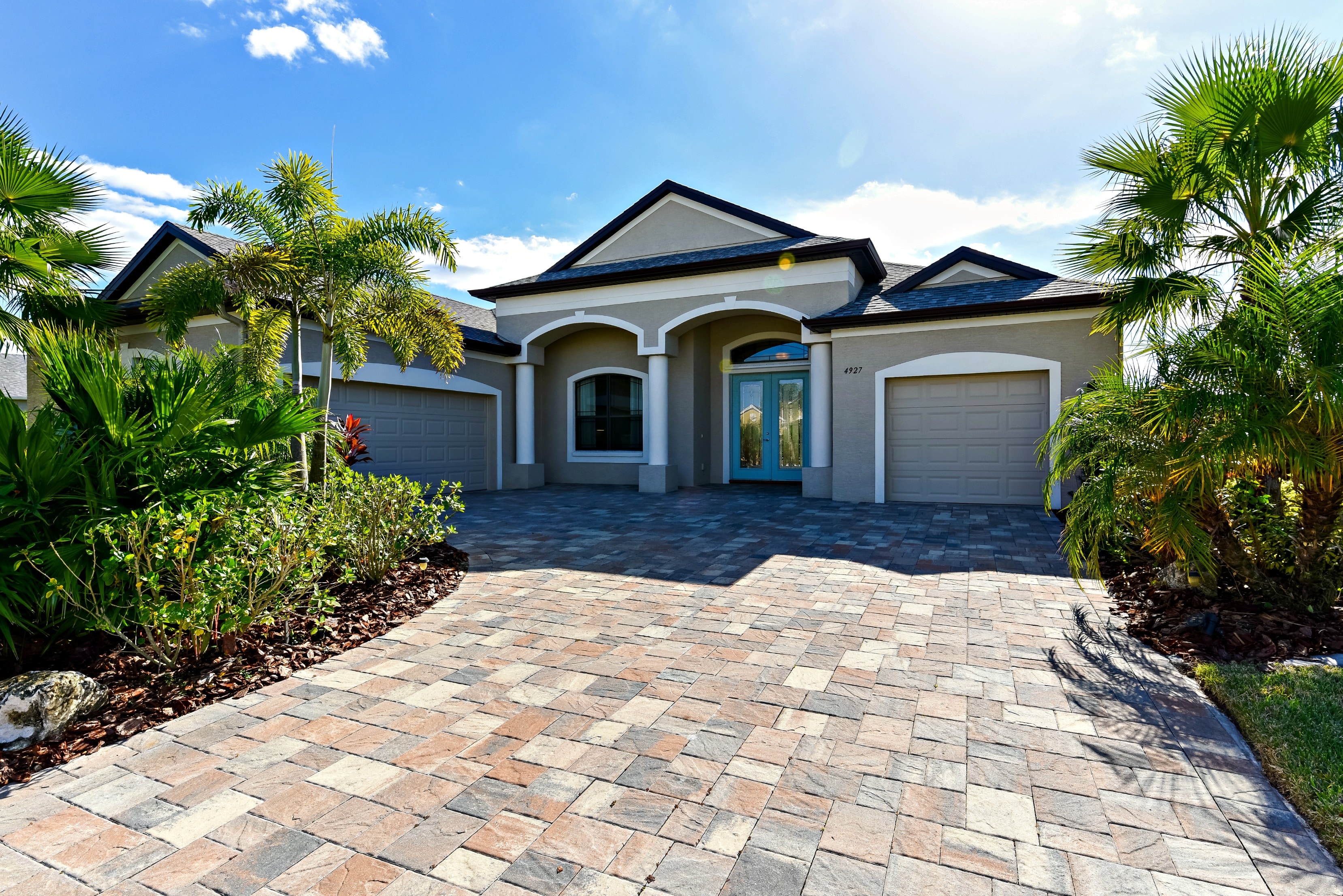 Parrish Home for Sale at 4927 131st Drive East in Gamble Creek