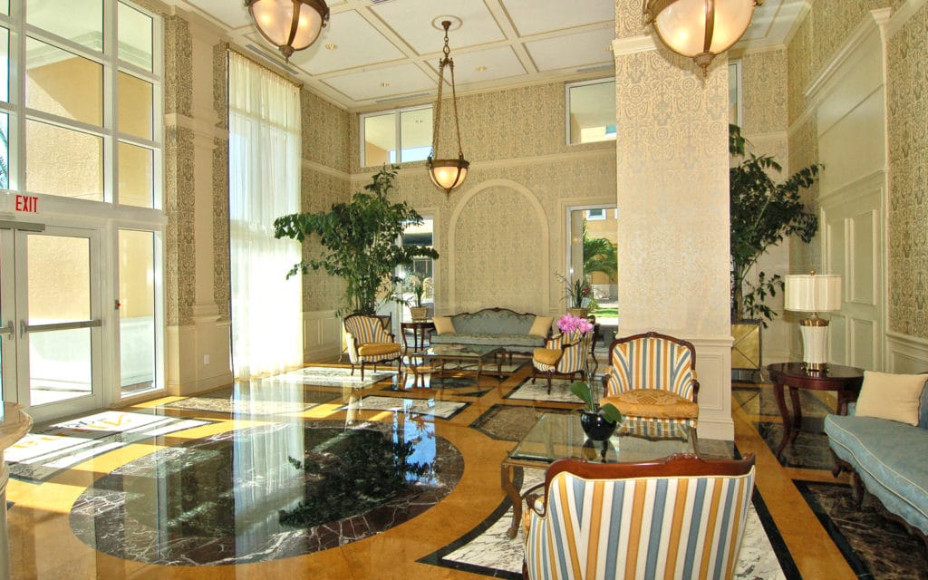 Alinari in Downtown Sarasota Lobby 3