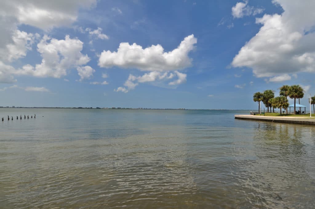 Bays Bluff Condos for Sale | Sarasota Florida 8 Bays Bluff Sarasota Condos Bay View 4