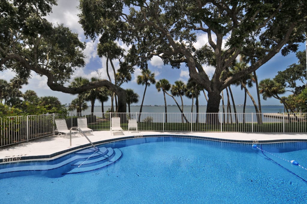 Bays Bluff Condos for Sale | Sarasota Florida 4 Bays Bluff Sarasota Condos Pool 2