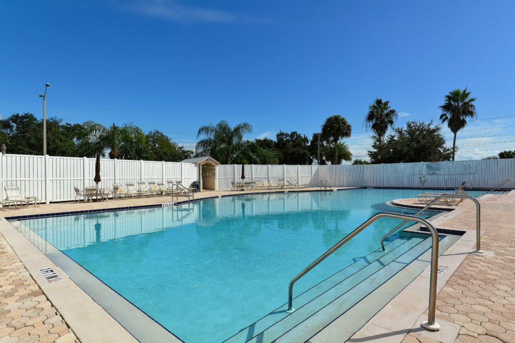 Covered Bridge Estates Homes for Sale | Ellenton Florida 8 Covered Bridge in Ellenton Pool 2