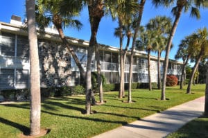 Kingston Arms in Lido Key Condos for Sale