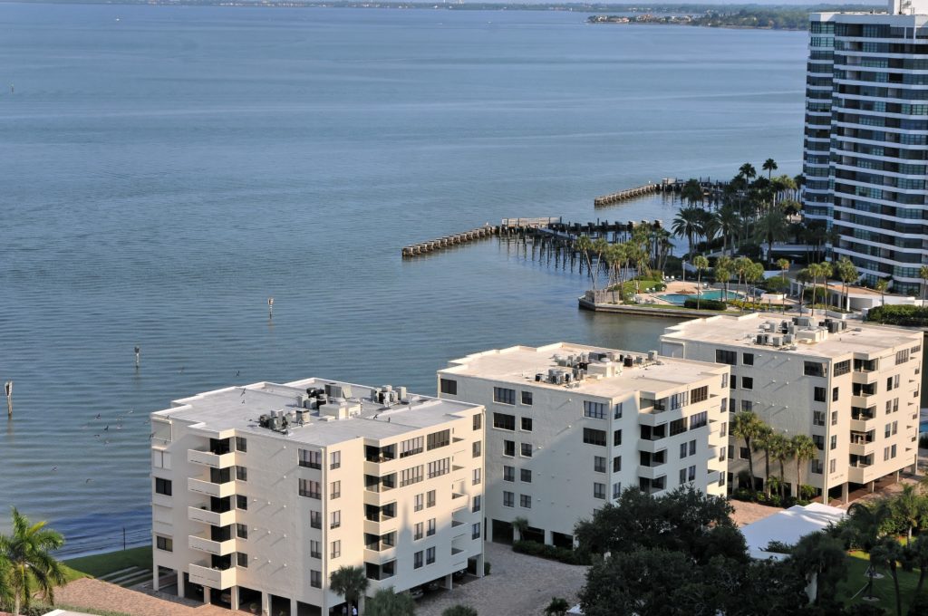 Lawrence Pointe Sarasota Condos for Sale | Downtown Sarasota 5 Lawrence Point in Sarasota Condos for Sale 3