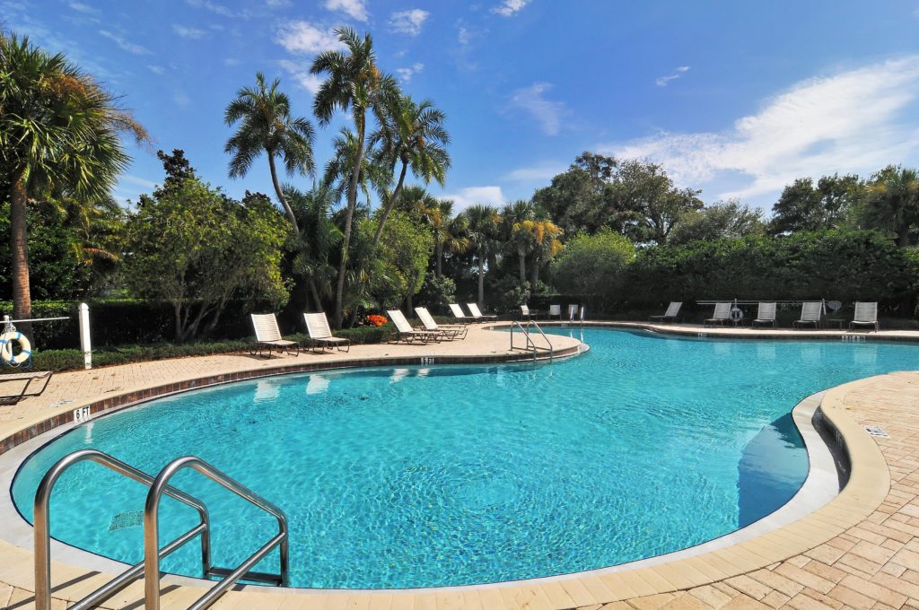 Palma Sola Trace Homes for Sale | Bradenton Florida 5 Palma Sola Trace in Bradenton Pool