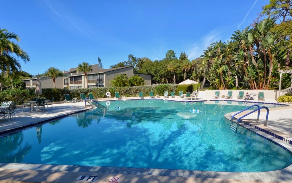 Pelican Cove Sarasota Florida Condos for Sale 