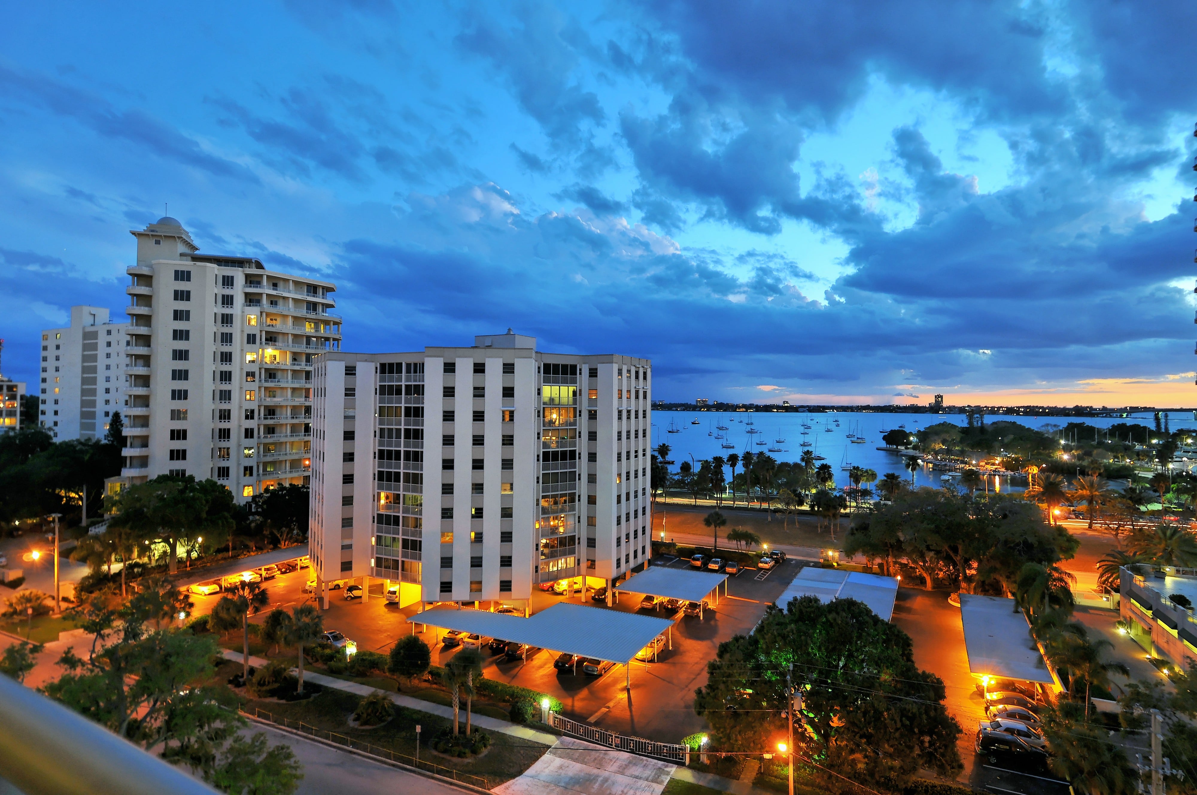 Condos for Sale at Regency House in Downtown Sarasota