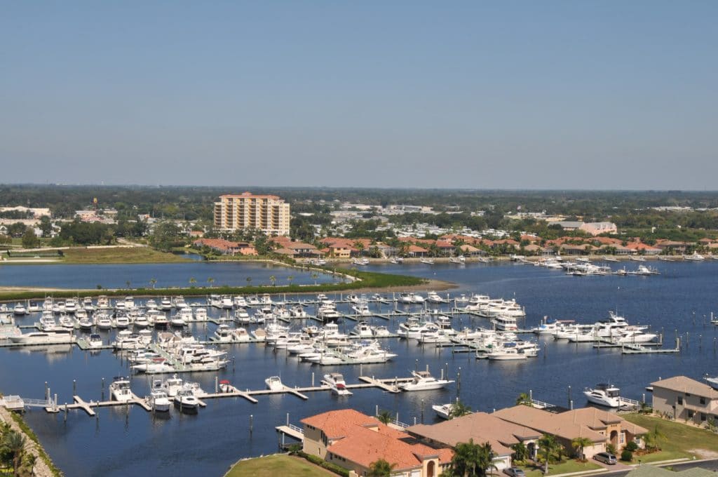 Riviera Dunes in Palmetto Marina