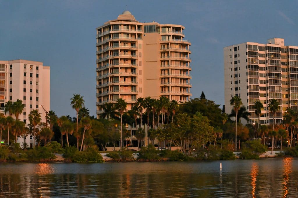 Sarabande Sarasota Condos for Sale | Downtown Sarasota 2 Sarabande in Downtown Sarasota Condos for Sale 3
