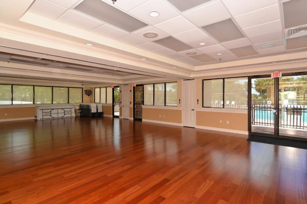 Stoneybrook at Heritage Harbour in Bradenton Dining Room