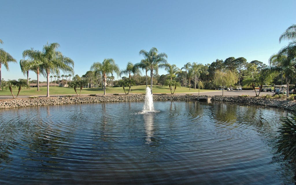 The Meadows Sarasota Real Estate | Homes, Villas & Condos 8 The Meadows Country Club in Sarasota Fountain