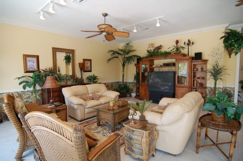 Grande Preserve on Lemon Bay Condos for Sale | Englewood 3 Grande Preserve Lemon Bay Englewood Lounge 2