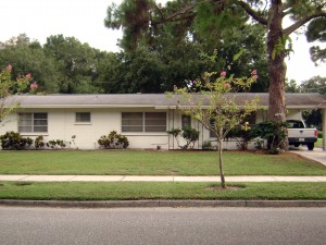 2462 Hyde Park St Sarasota FL MLS M5824055