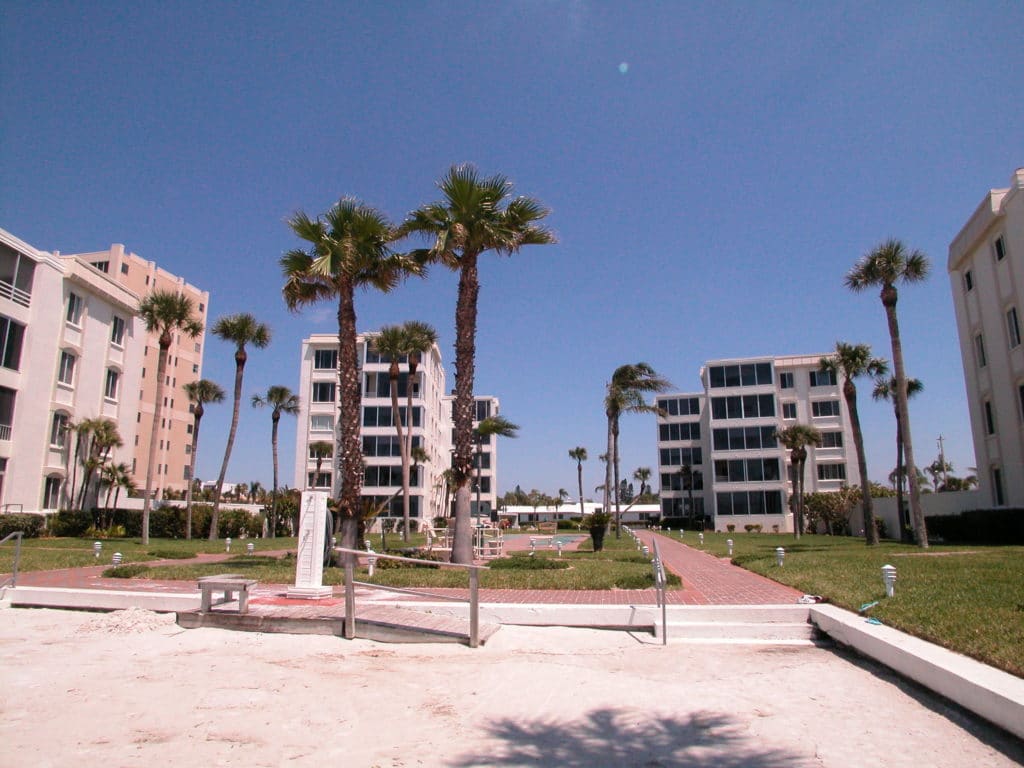 Island House Condos for Sale | Siesta Key Florida 7 Island House in Siesta Key Beach 1