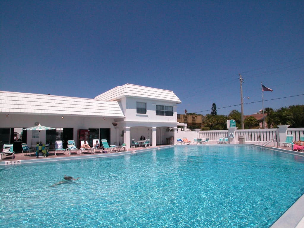 Island House Condos for Sale | Siesta Key Florida 4 Island House in Siesta Key Pool