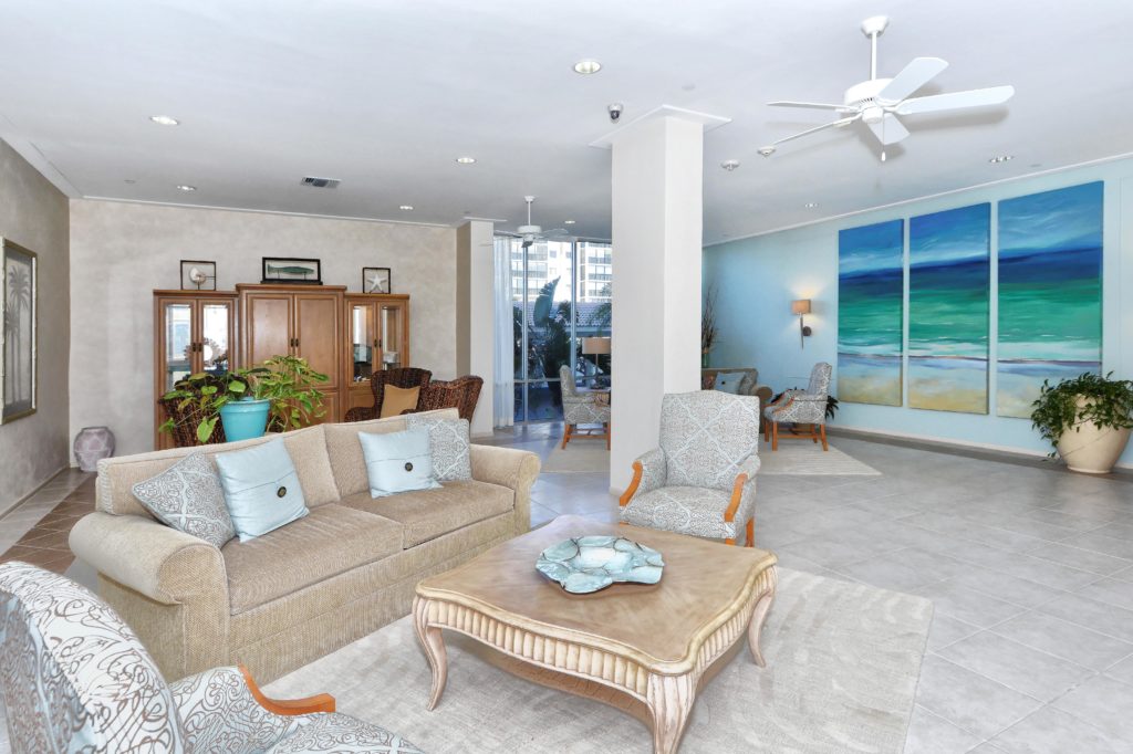 Lido Beach Club Condos for Sale | Lido Key Florida 7 Lido Beach Club Condos for Sale Clubhouse