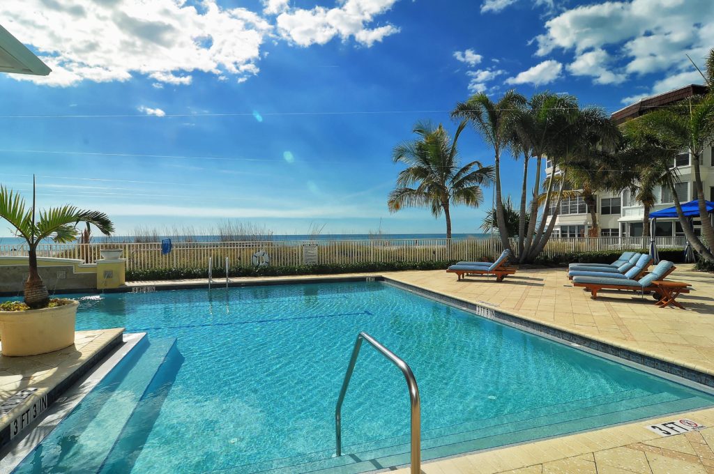Orchid Beach Club Condos for Sale | Lido Key Florida 18 Orchid Beach Club Lido Key Pool 4