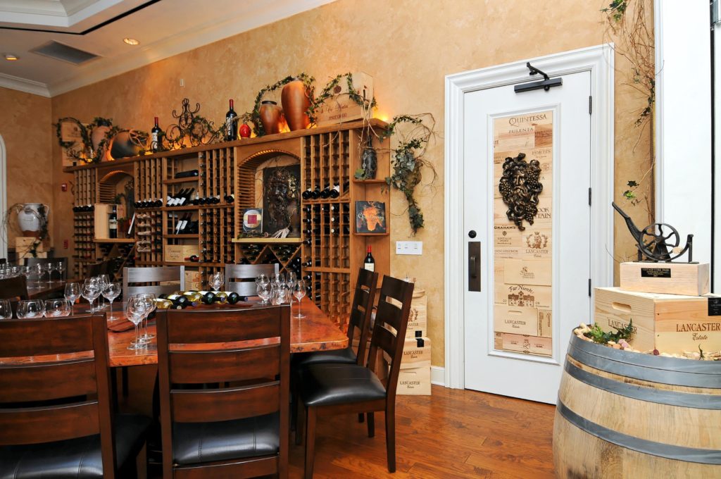 Country Club at Lakewood Ranch Wine Room2