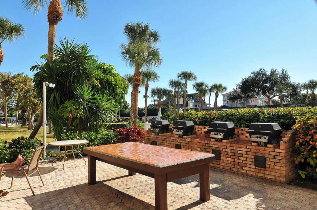 Harbor Towers Condos for Sale | Siesta Key Florida 7 Harbor Towers in Siesta Key BBQ