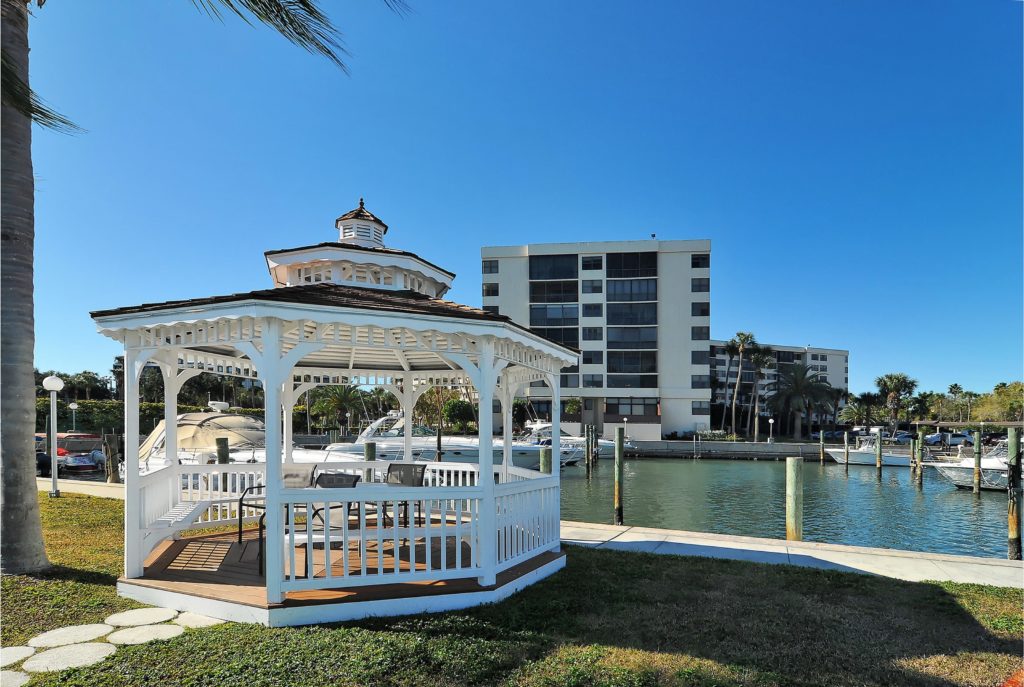 Harbor Towers Condos for Sale | Siesta Key Florida 9 Harbor Towers in Siesta Key Gazebo