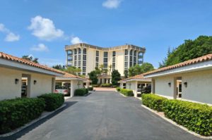 Aquarius Club in Longboat Key Condos for Sale