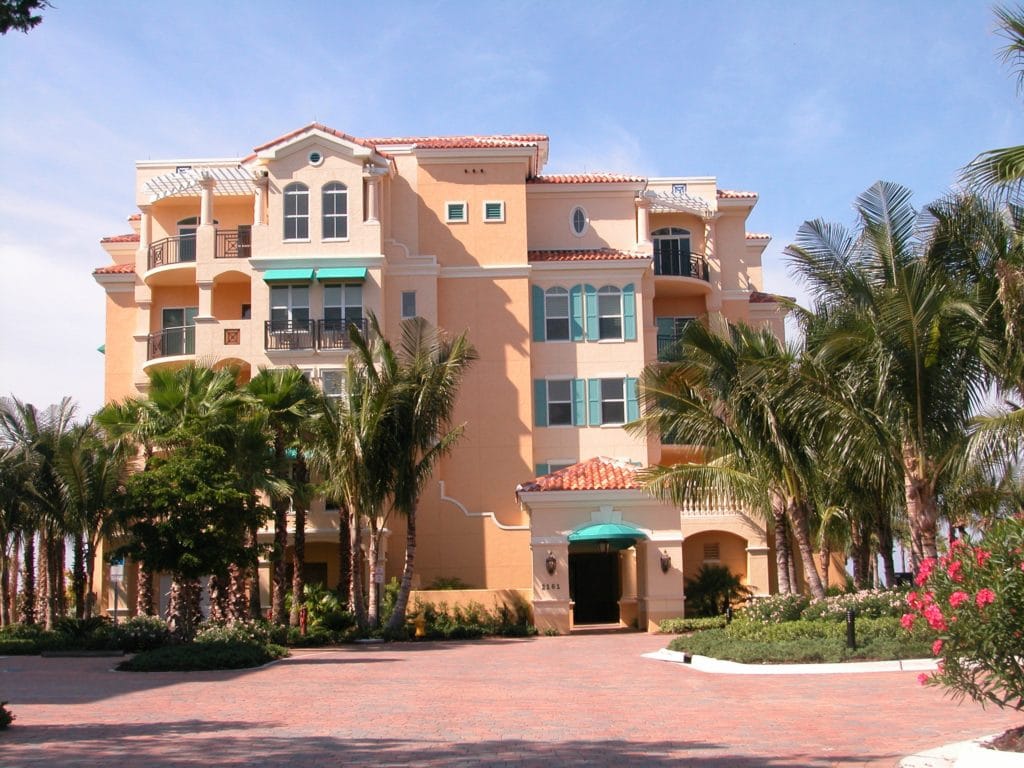 En Provence Condos for Sale | Longboat Key Florida 2 En Provence 5