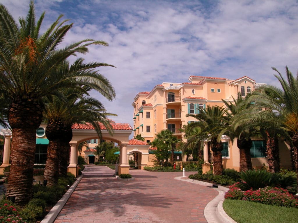 En Provence in Longboat Key Condos for Sale