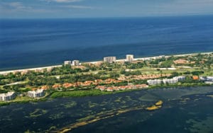 Harbour Oaks in Longboat Key Aerial