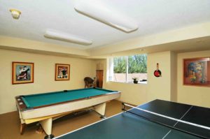 Islander Club at Longboat Key Game Room
