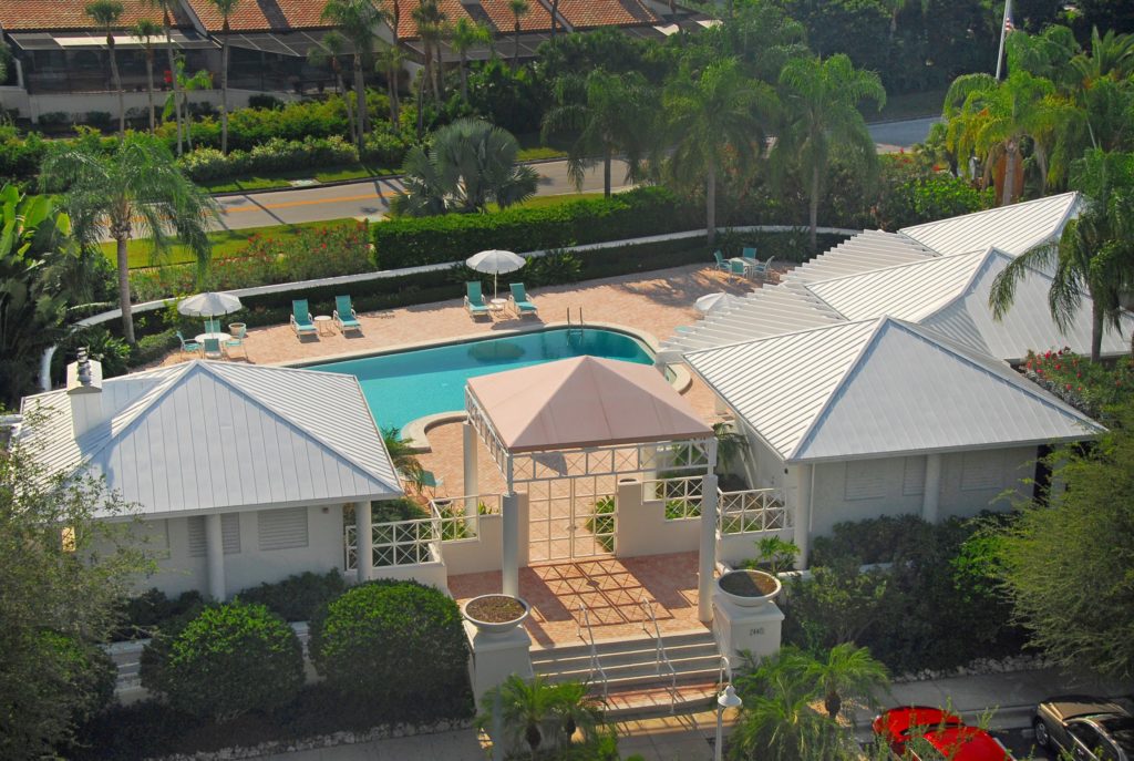 Marina Bay Condos for Sale | Longboat Key Florida 10 Marina Bay in Longboat Key Pool 4