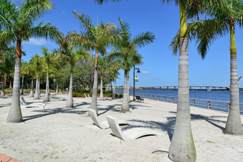 Riverwalk in Downtown Bradenton Florida 10