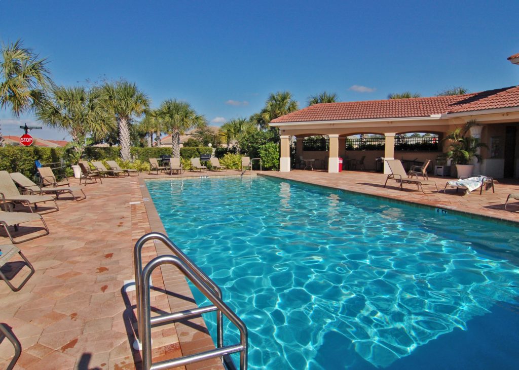 Willowbend in Osprey Pool 2