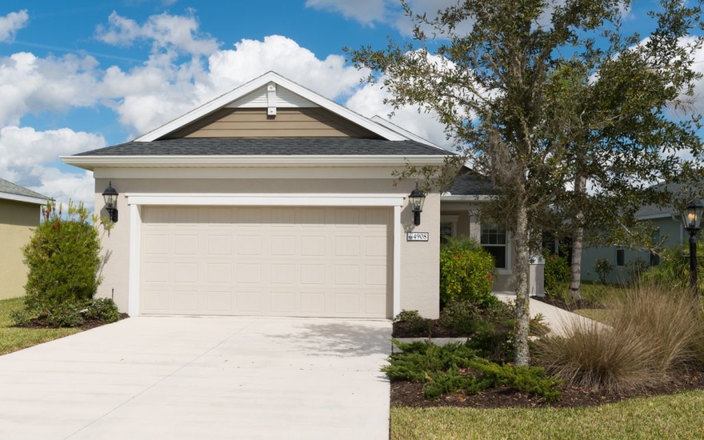 Forest Creek Parrish Home for Sale at 4908 Cedar Knoll Place