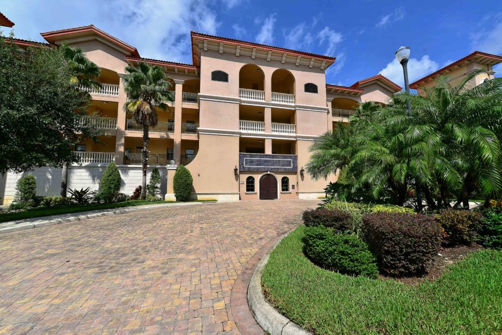 Lake Vista Condos for Sale | Lakewood Ranch Florida 5 Lake Vista in Lakewood Ranch Condos for Sale
