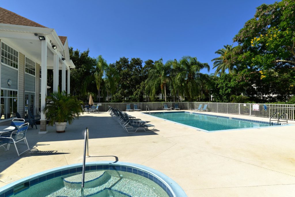 Central Park II in Downtown Sarasota Spa