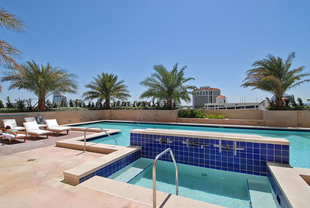 1350 Main in Downtown Sarasota Pool 1