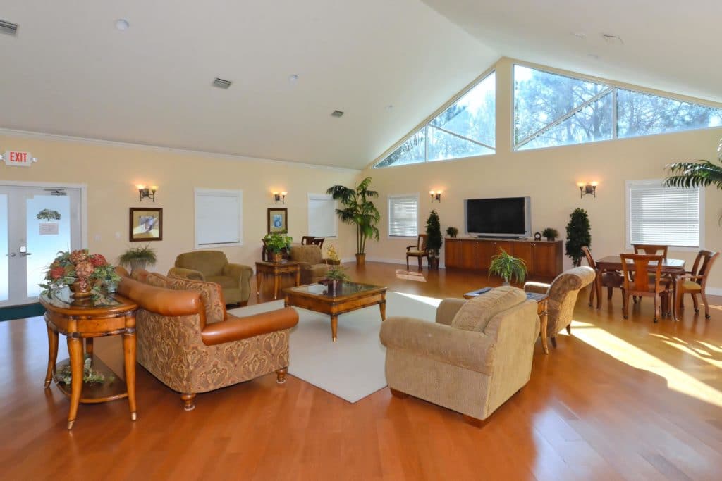 Grande Oaks Preserve in Sarasota Social Room