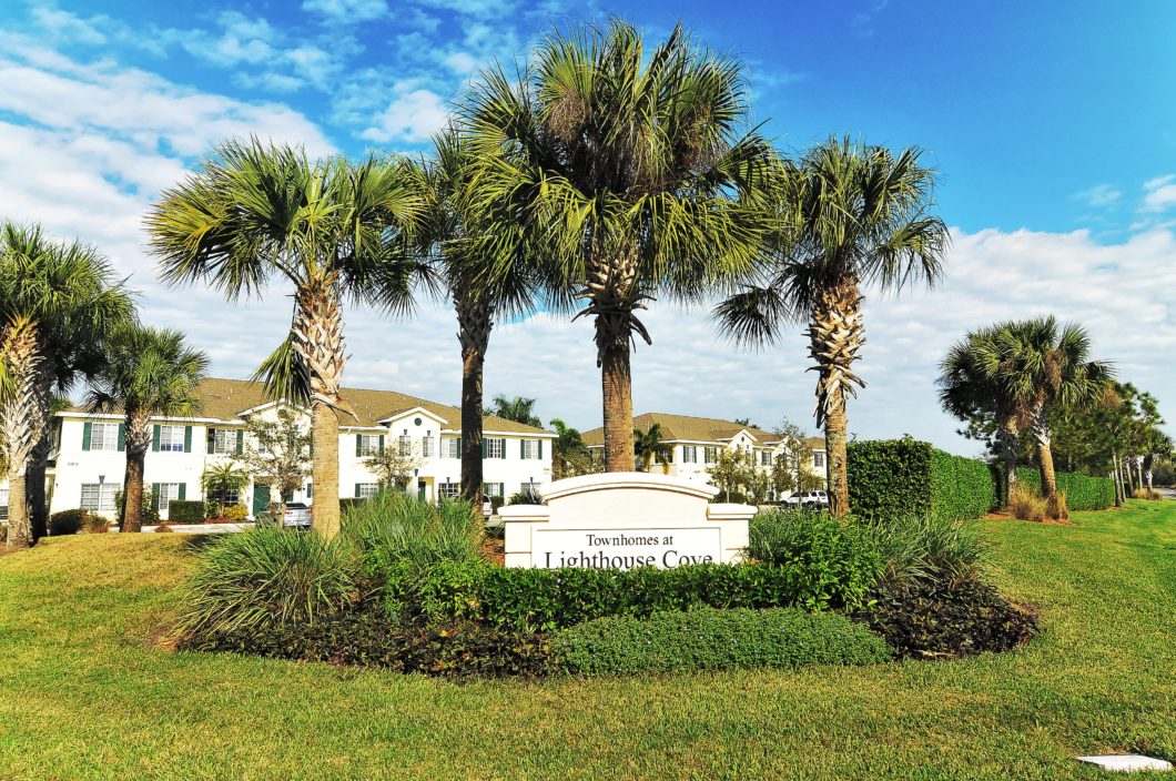 Townhomes at Lighthouse Cove Heritage Harbour Bradenton
