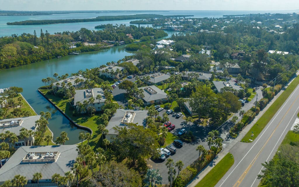 Whitney Beach Longboat Key Condos for Sale 23