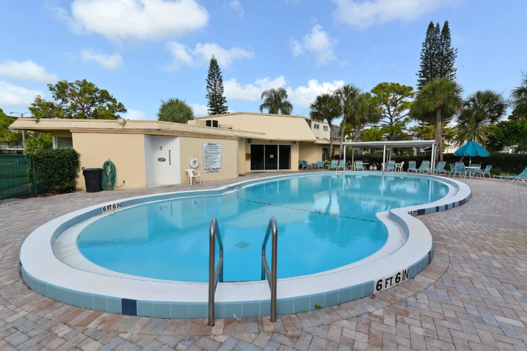 Pinebrook Ironwood in Bradenton Condos for Sale 13