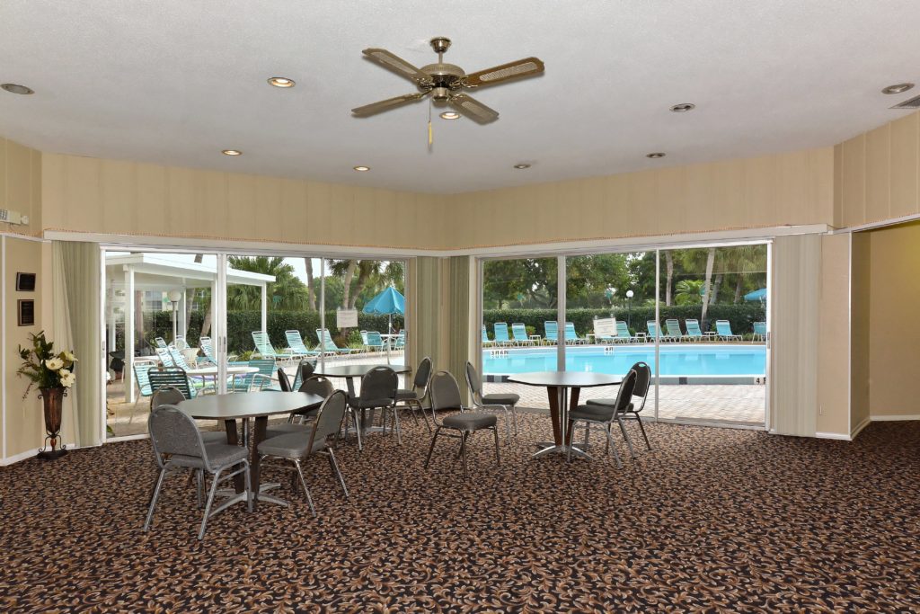 Pinebrook Ironwood in Bradenton Condos for Sale 18