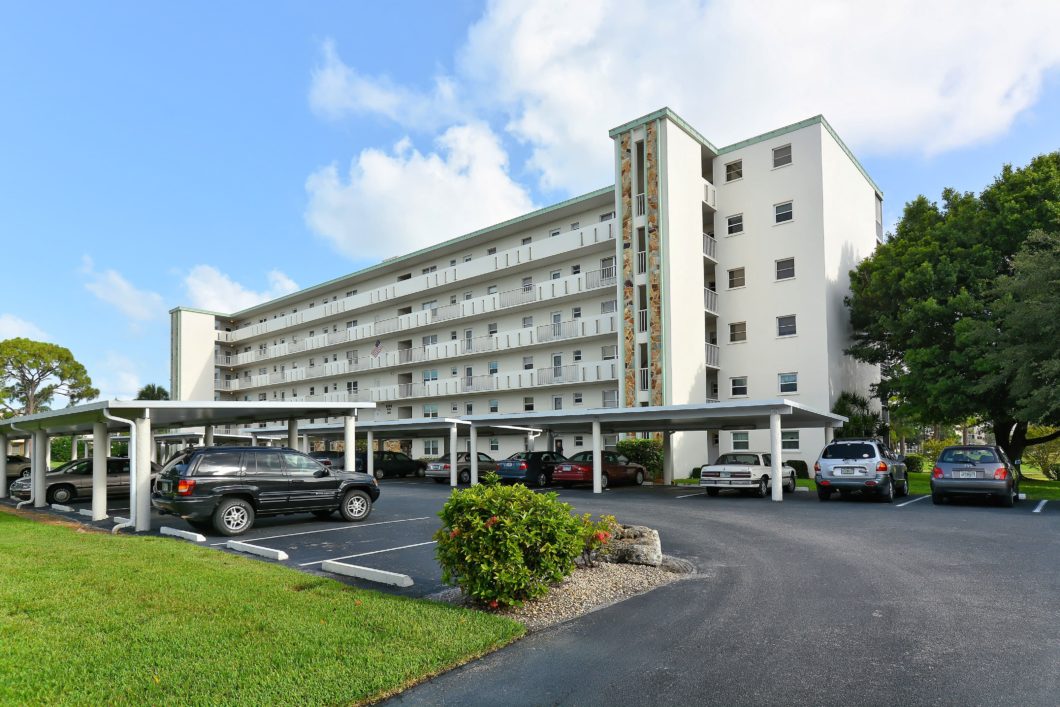 Pinebrook Ironwood in Bradenton Condos for Sale (2) Sarasota Real Estate