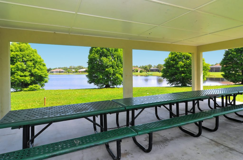 Country Creek in Bradenton Homes for Sale 7 min