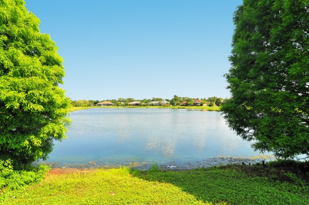 Country Creek in Bradenton Homes for Sale 8 min