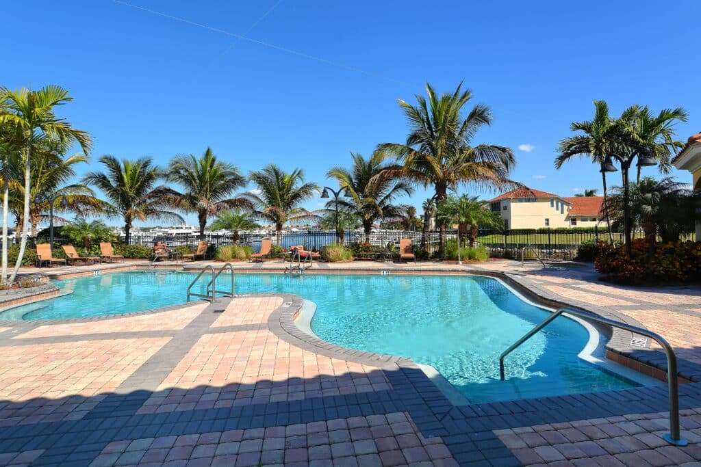 Laguna at Riviera Dunes Palmetto Condos for Sale 15