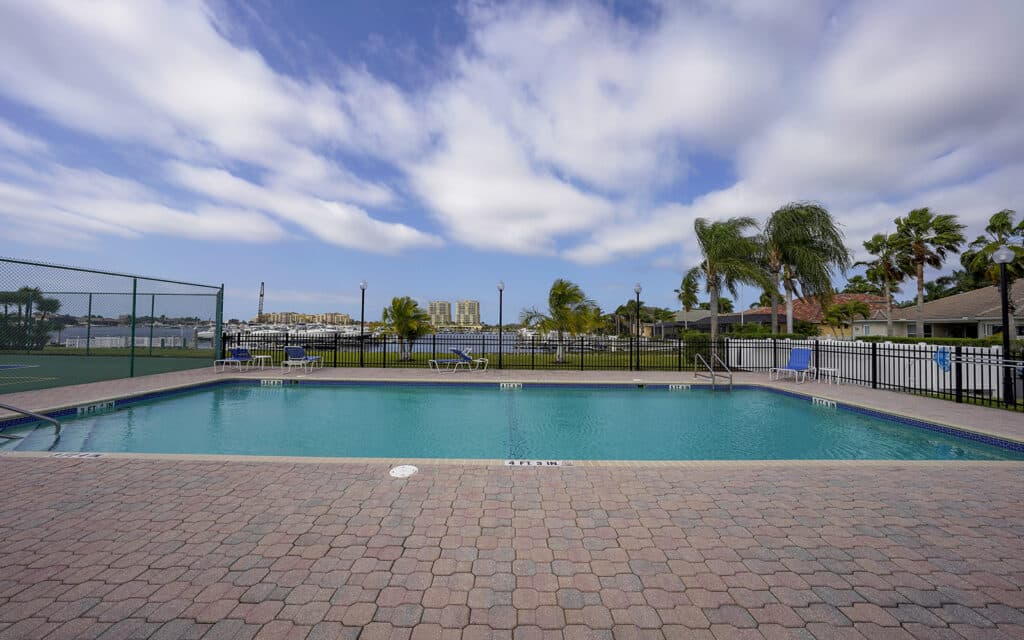 Riviera Dunes Palmetto Homes for Sale and Condos 16