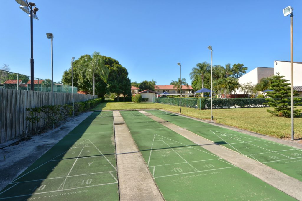 Village Plaza Sarasota Homes for Sale 19
