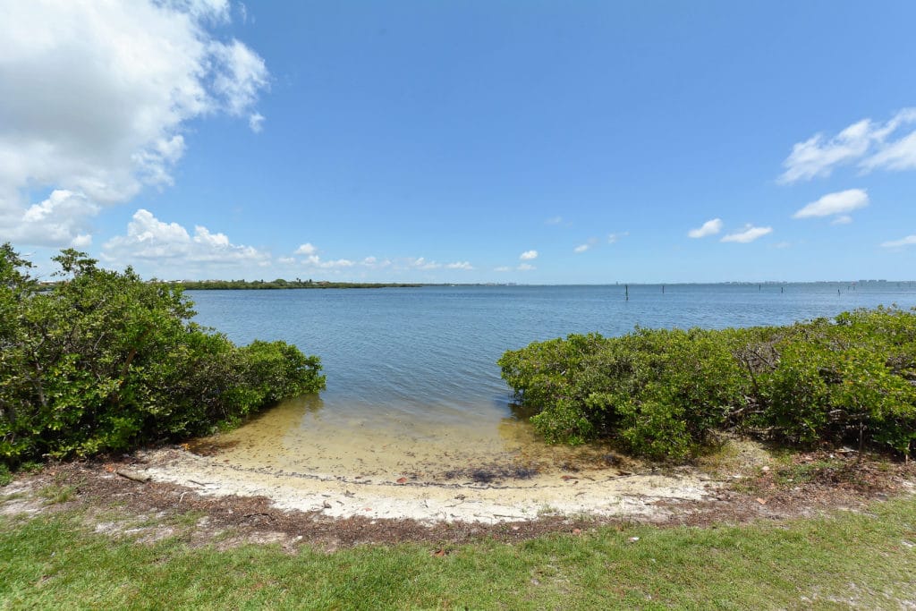 Bayshore Gardens in Bradenton Homes for Sale 20