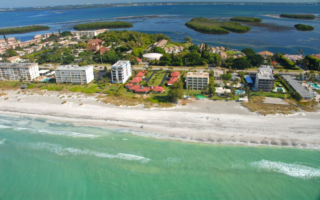 Pelican Harbour Longboat Key Florida : Beach Condos for Sale 1 Peliocan Harbour Longboat Key Condos for Sale